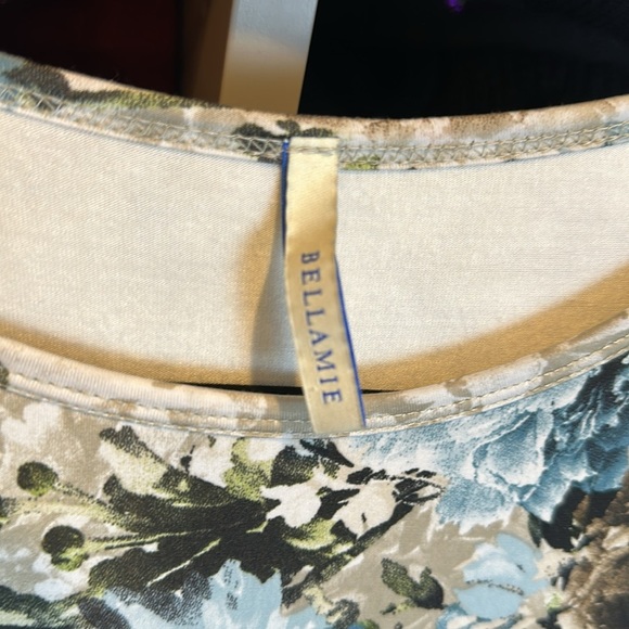 Bellamie gray/white/blue/taupe floral short sleeve maxi dress size S - Picture 2 of 3